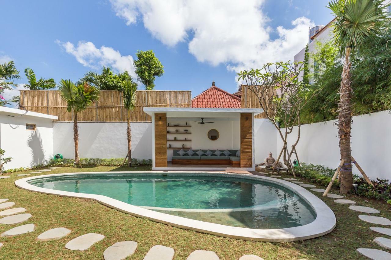 Villa Jamu Seminyak Esterno foto