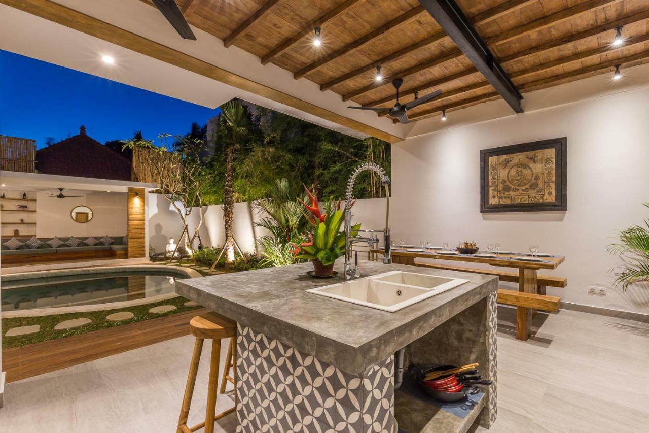Villa Jamu Seminyak Esterno foto