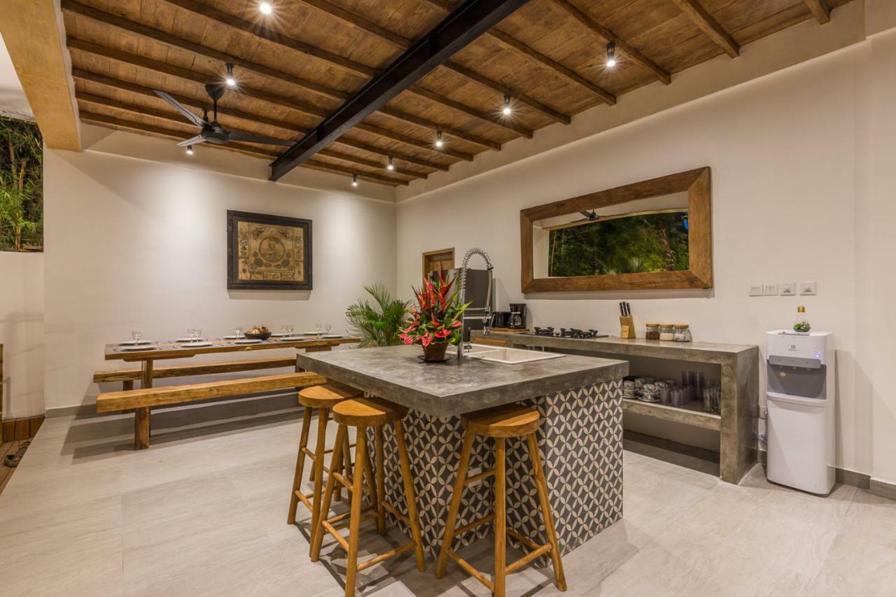Villa Jamu Seminyak Esterno foto